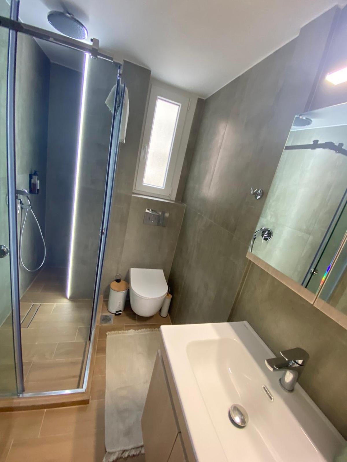 Agias Sofias Svolou Center Apartment Thessaloníki Ngoại thất bức ảnh